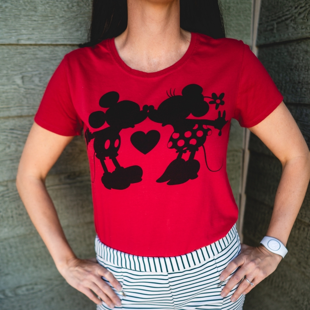 Women's red/black Mickey & Minnie mouse t-shirt